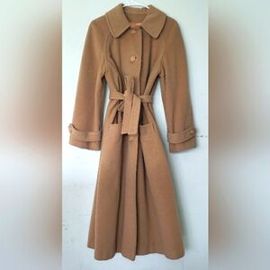 Vintage Sidney Haber Kashmaire 85% Cashmere 15% Nylon Coat Loomed in France Belt